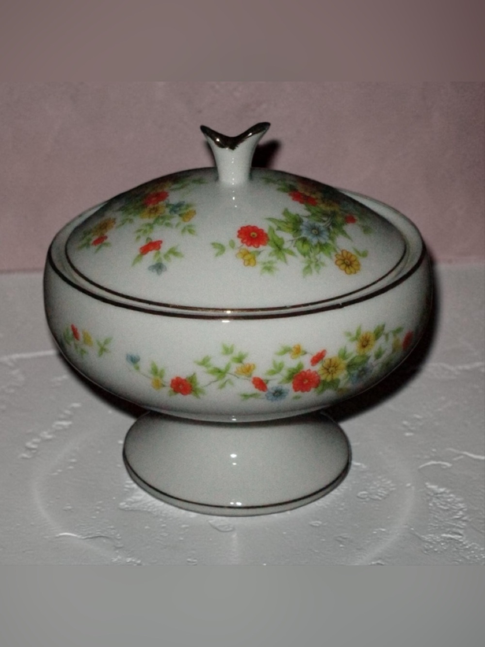 Vintage Lefton China Japan 1908 Footed Pedestal Sugar Bowl Candy Dish Flowers.